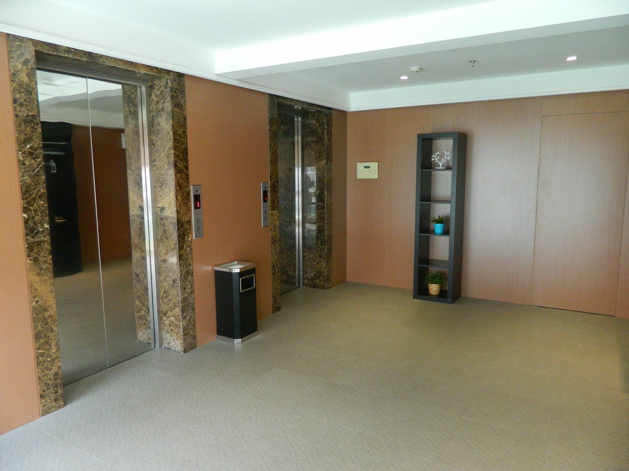 שנגחאי Coinfamily Hotel מראה חיצוני תמונה